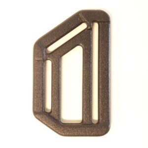 Hip belt strap divider